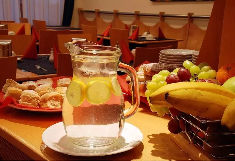 Fotos del hotel Ea Hotel Tosca:  15