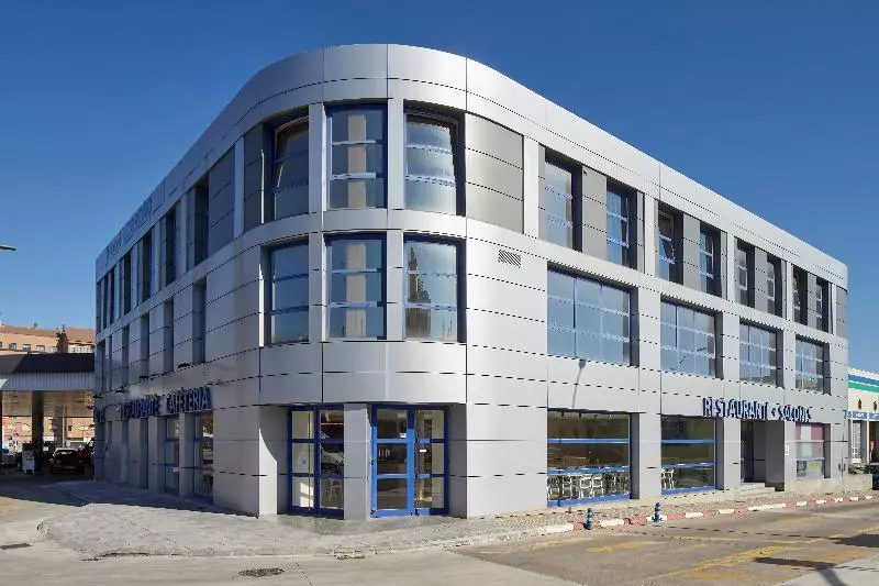 Fotos del hotel Hotel Logroño Avda de Madrid 25:  15