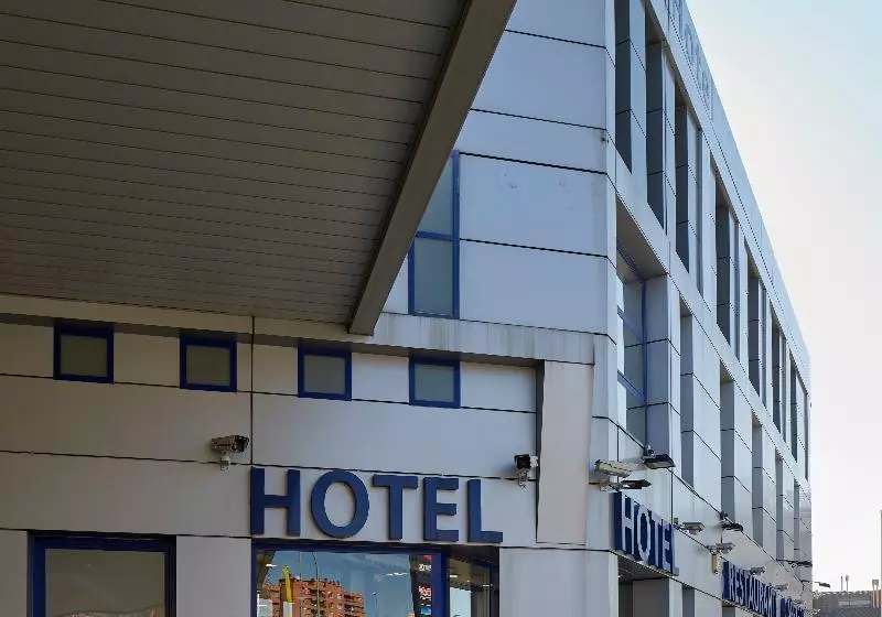 Fotos del hotel Hotel Logroño Avda de Madrid 25:  11