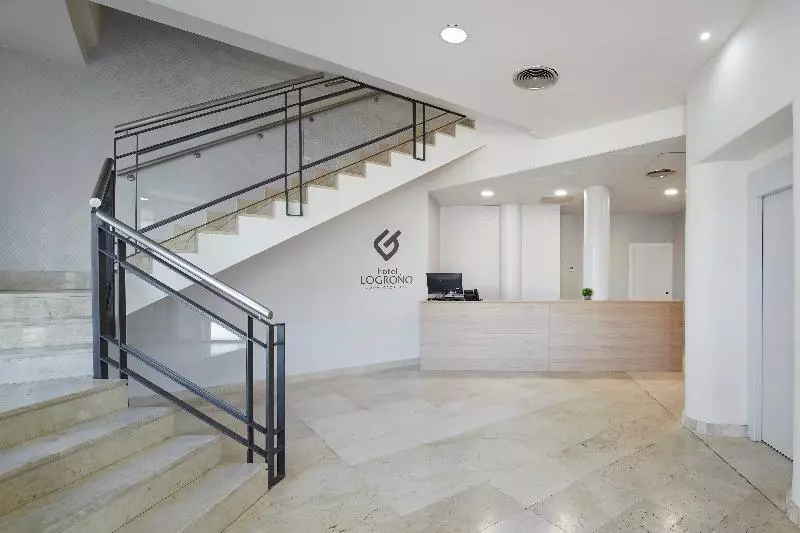 Fotos del hotel Hotel Logroño Avda de Madrid 25:  8