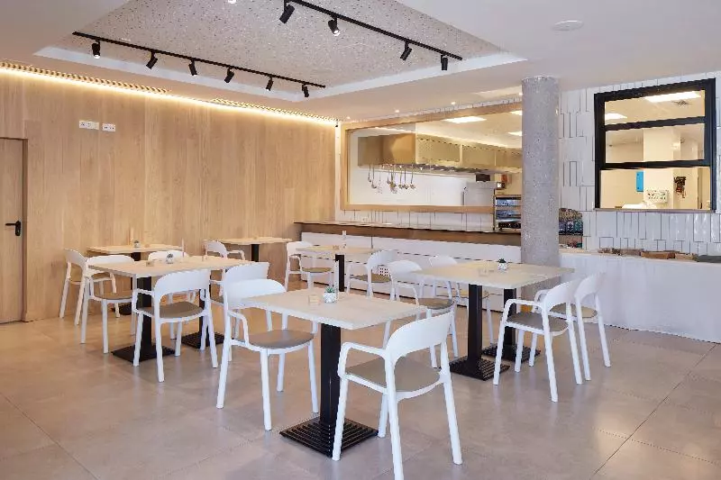 Fotos del hotel Hotel Logroño Avda de Madrid 25:  19