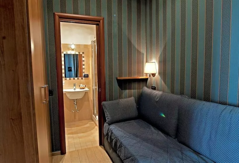 Fotos del hotel Lirico:  24