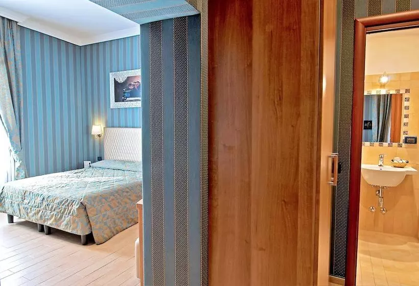 Fotos del hotel Lirico:  18