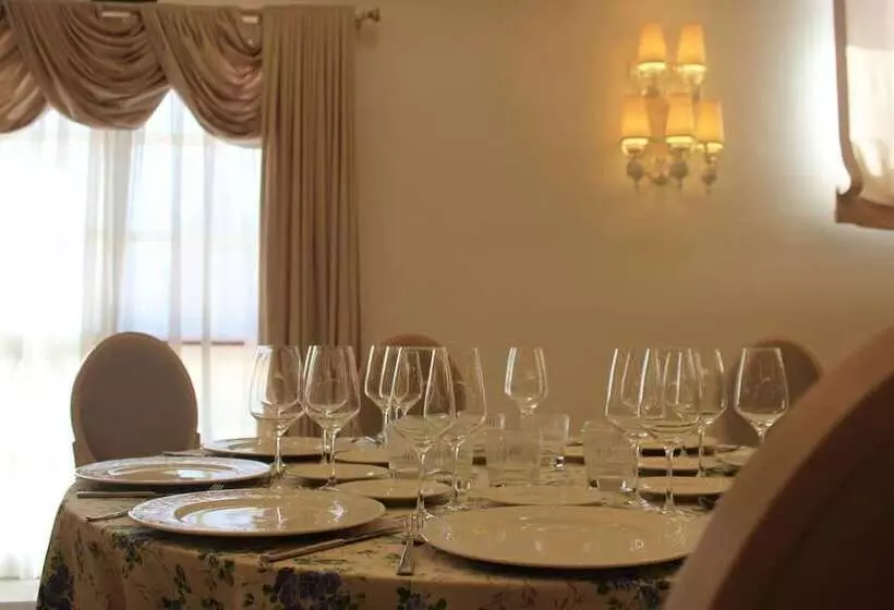 Fotos del hotel Reyes Ziries:  18