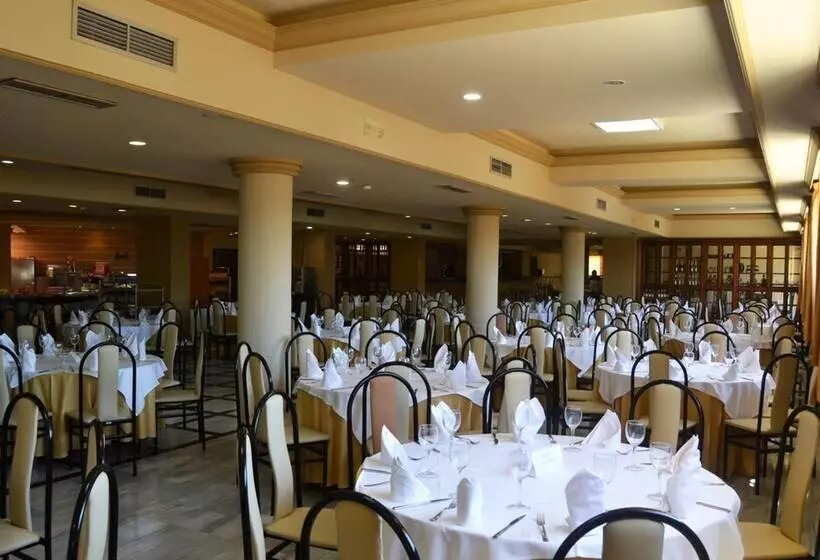 Fotos del hotel Reyes Ziries:  11