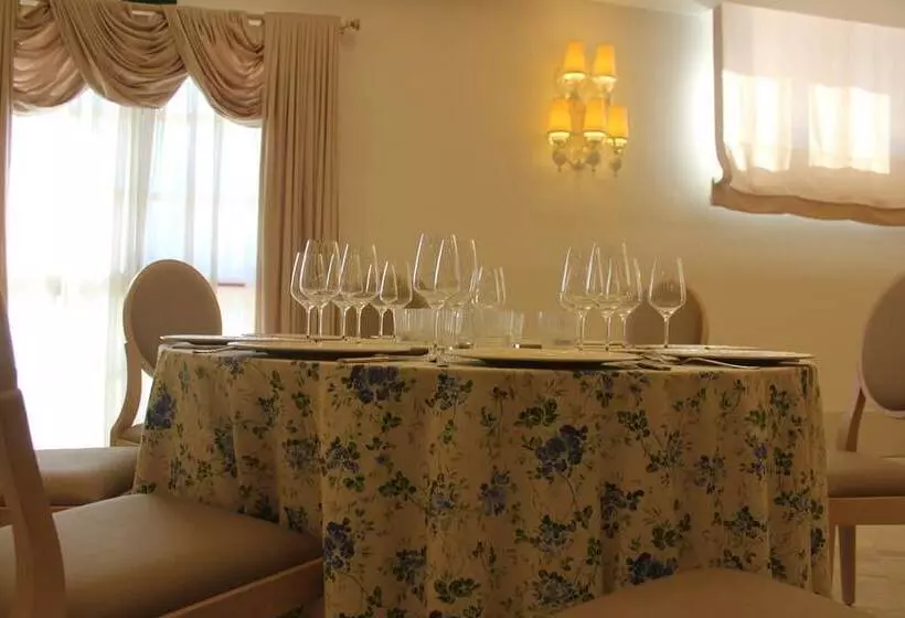 Fotos del hotel Reyes Ziries:  24