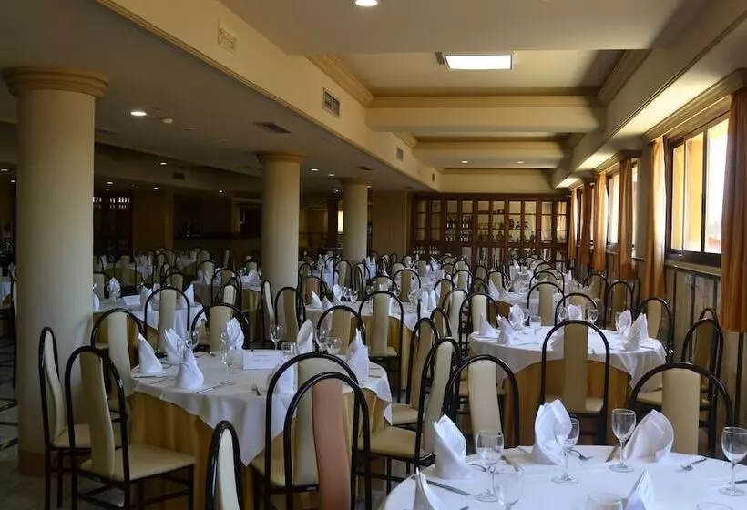 Fotos del hotel Reyes Ziries:  17