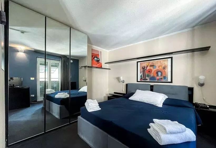 Fotos del hotel Britannia:  23