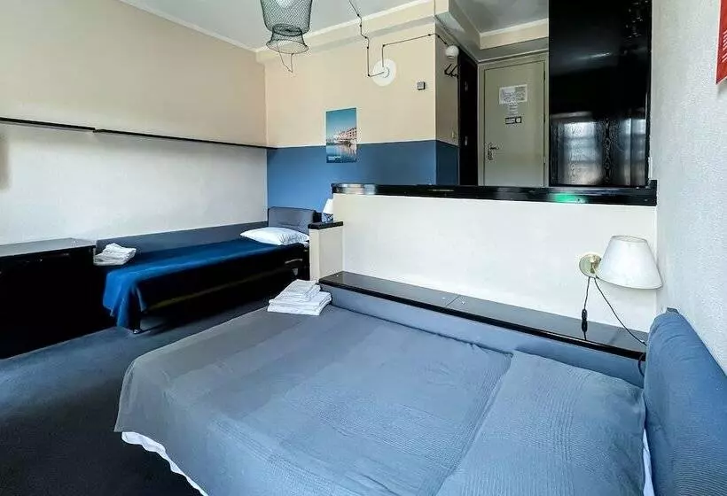 Fotos del hotel Britannia:  22