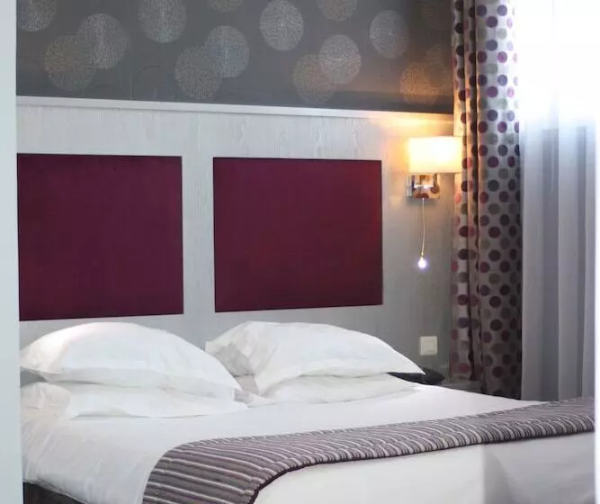 Fotos del hotel Hôtel L'univers:  23