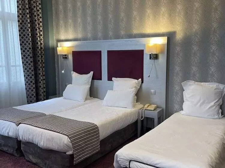 Fotos del hotel Hôtel L'univers:  15