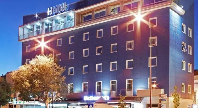 Luna Esperanca Centro