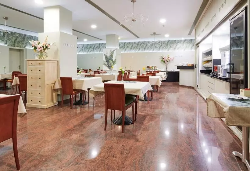 Fotos del hotel Ramblas Vendrell:  16