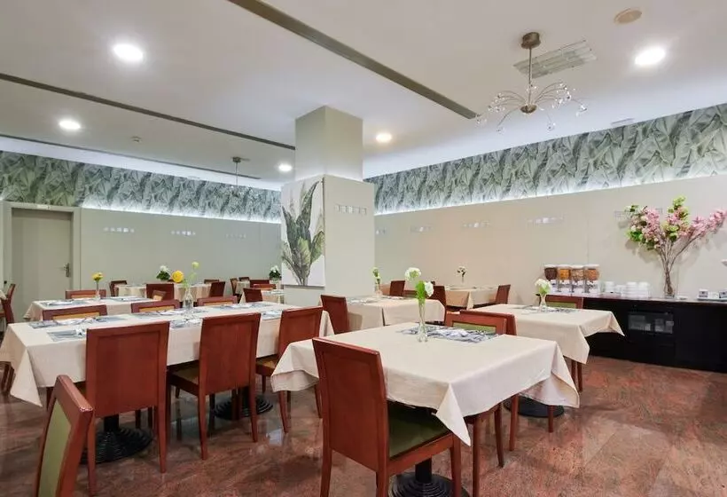 Fotos del hotel Ramblas Vendrell:  13