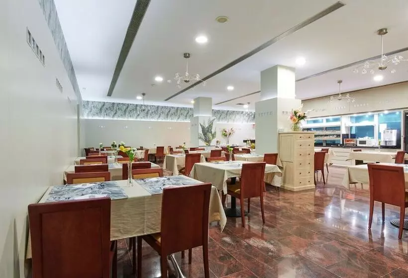 Fotos del hotel Ramblas Vendrell:  17