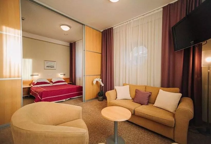 Fotos del hotel Baltic  Vana Wiru:  10