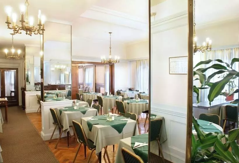 Fotos del hotel Constitución Palace:  8