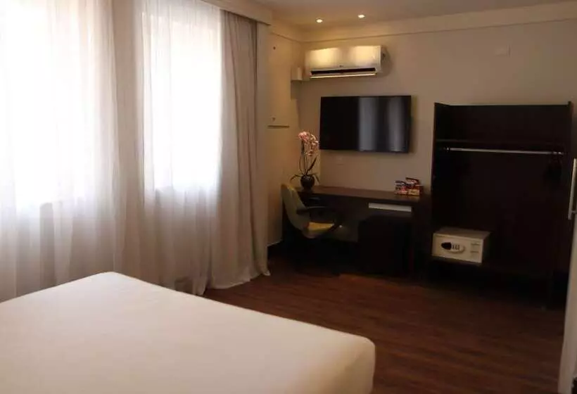 Fotos del hotel Intercity São Paulo Nações Unidas:  2