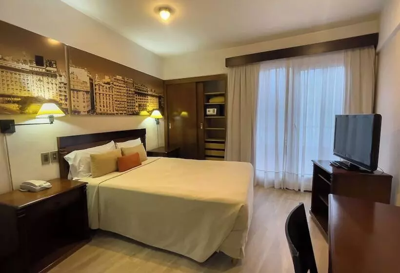 Fotos del hotel Reconquista Plaza:  7