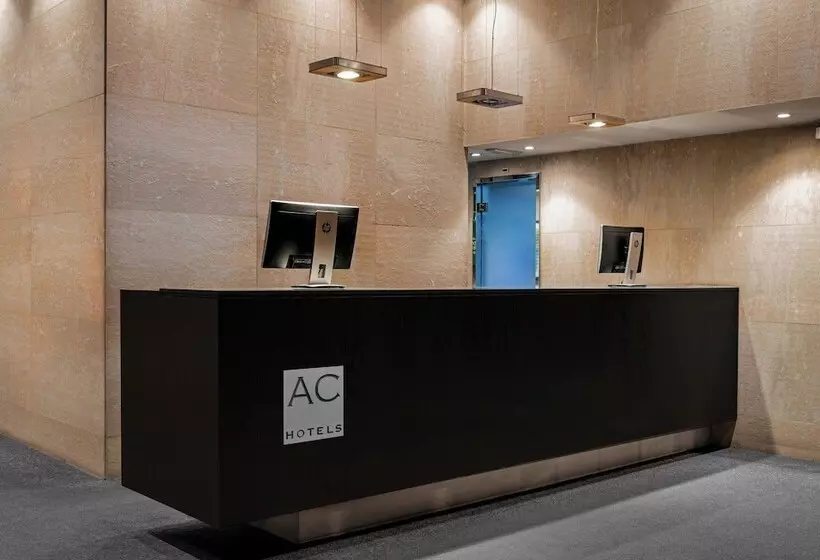 Fotos del hotel Ac  Los Vascos By Marriott:  3