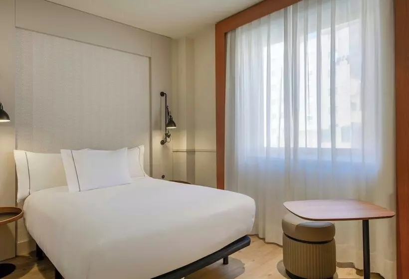 Fotos del hotel Ac  Los Vascos By Marriott:  73