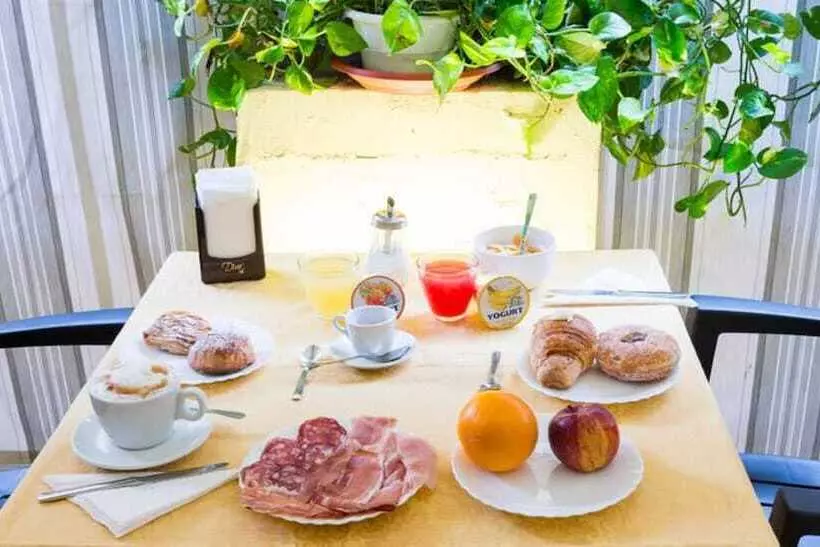 Fotos del hotel Hotel Garibaldi:  24