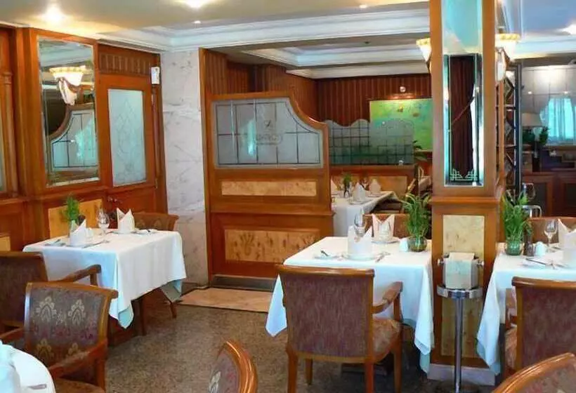 Fotos del hotel Al Bustan:  9