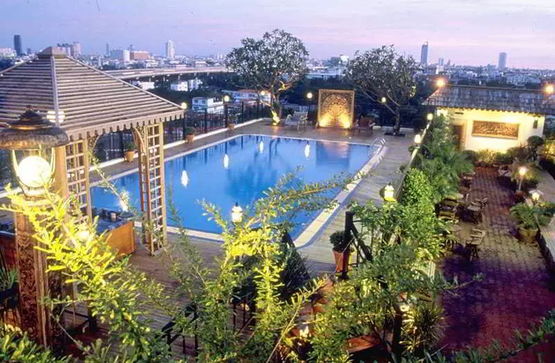 Fotos del hotel Elegance Suites:  2