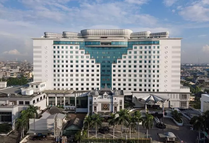 Golden Boutique  Kemayoran