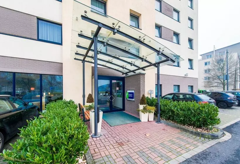 Fotos del hotel Holiday Inn Express Cologne Mülheim, An Ihg:  8