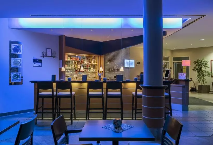 Fotos del hotel Holiday Inn Express Cologne Mülheim, An Ihg:  22