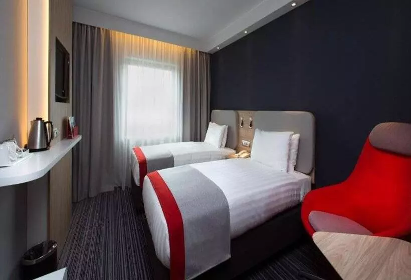 Fotos del hotel Holiday Inn Express Geneva Airport, An Ihg:  21