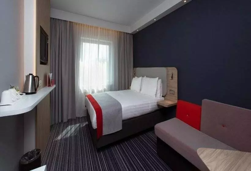 Fotos del hotel Holiday Inn Express Geneva Airport, An Ihg:  20