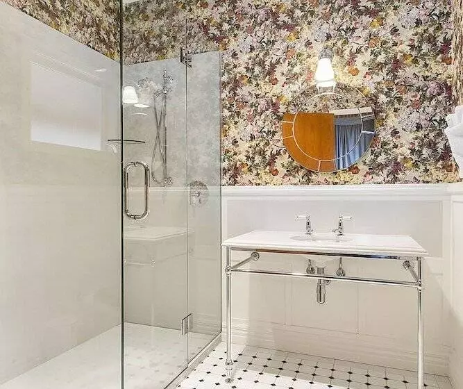 Fotos del hotel Larnach Lodge:  9