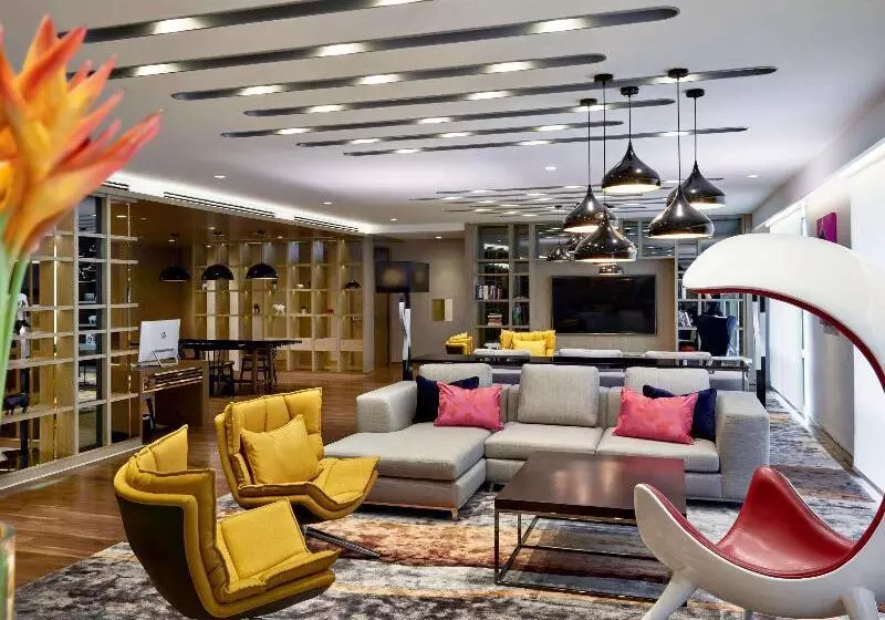 Fotos del hotel Pullman Kuala Lumpur City Centre Hotel & Residences:  3