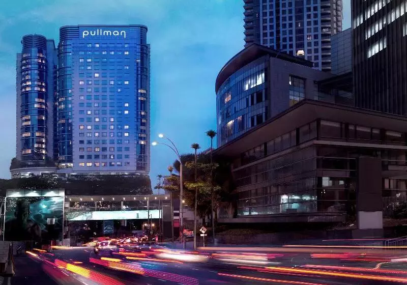 Pullman Kuala Lumpur City Centre Hotel & Residences