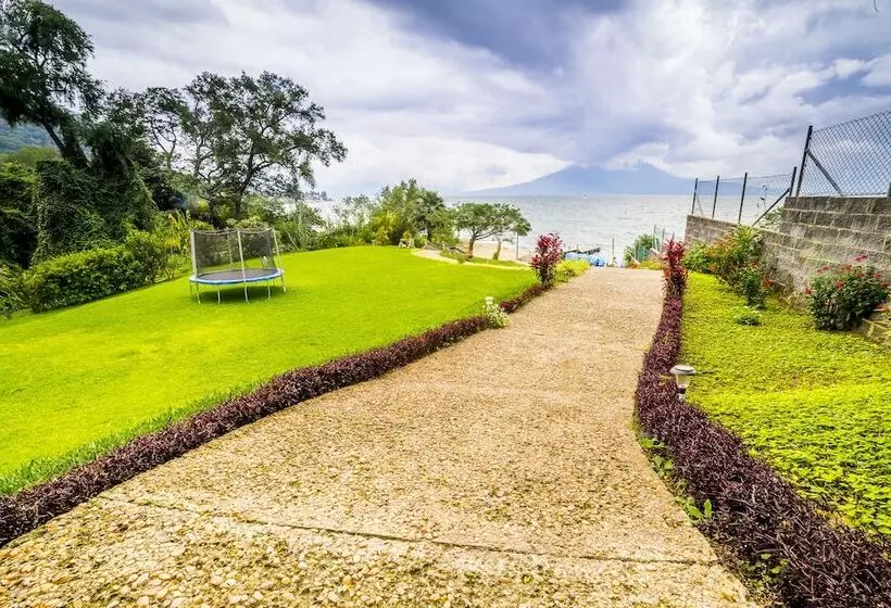 Fotos del hotel La Riviera De Atitlan:  3