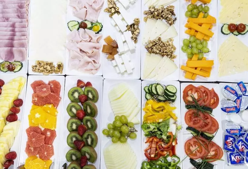 Fotos del hotel Petit Palace Arenal:  13