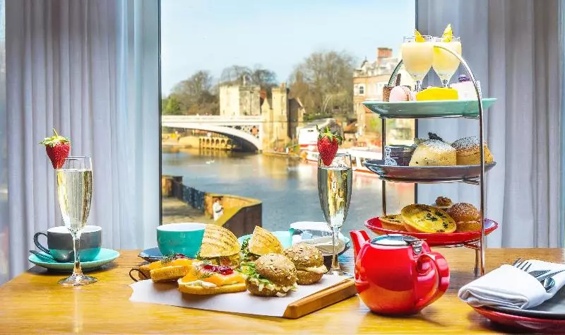 Fotos del hotel Park Inn By Radisson York City Center:  23