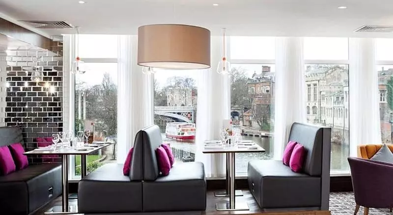 Fotos del hotel Park Inn By Radisson York City Center:  9