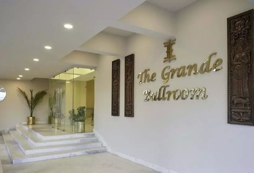 Fotos del hotel The Everest:  22