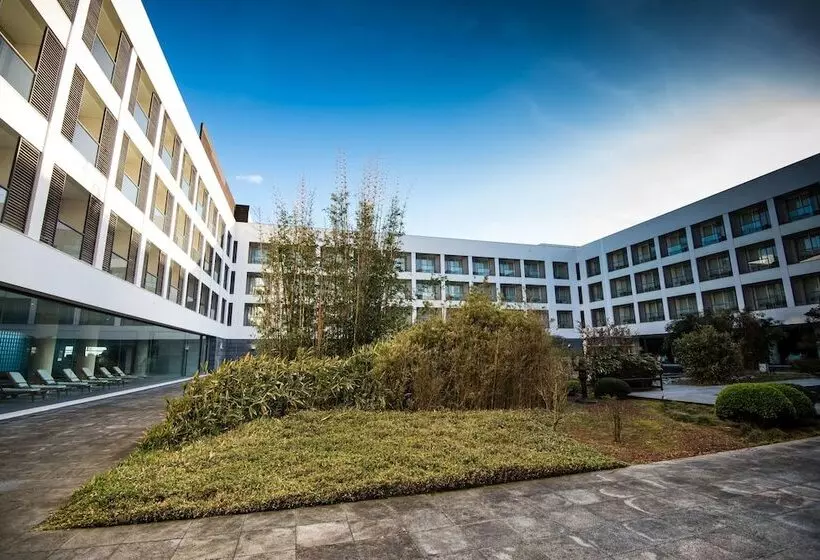 Fotos del hotel Azoris Royal Garden - Leisure & Conference Hotel:  8