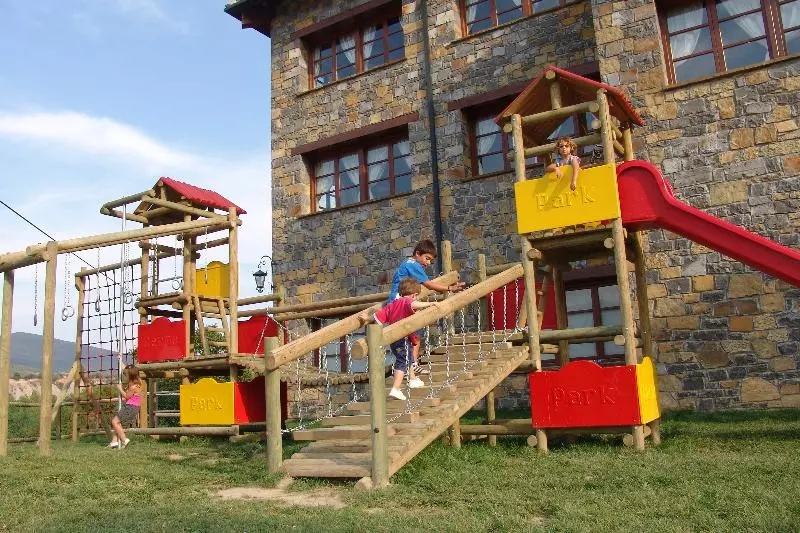 Fotos del hotel & Spa Peña Montañesa:  8