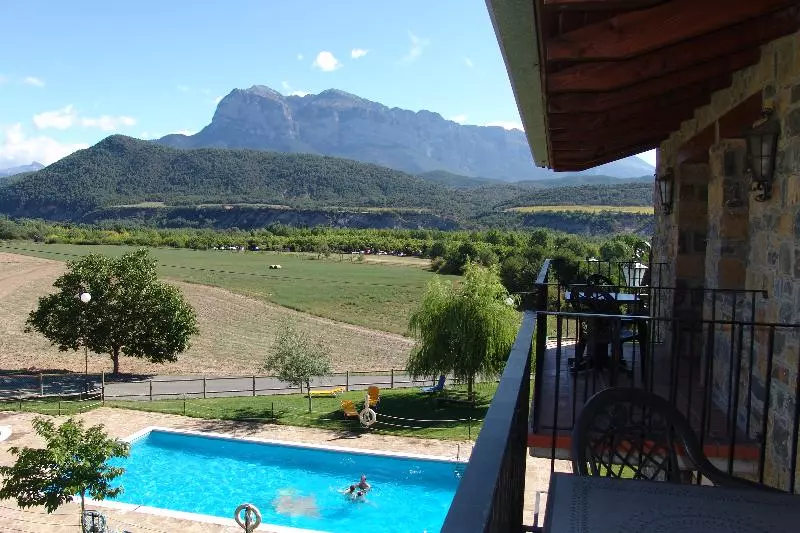 Fotos del hotel & Spa Peña Montañesa:  10