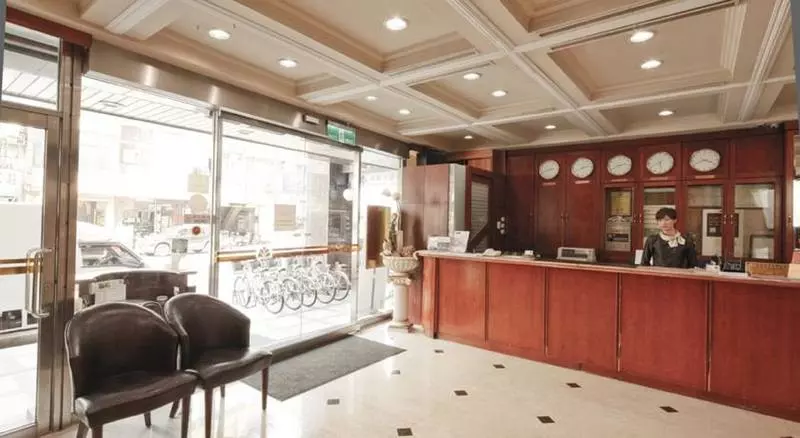 Fotos del hotel Cambridge Tainan Hotel:  2