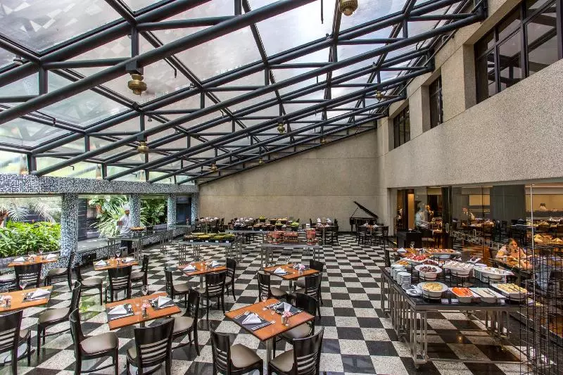 Fotos del hotel Estanplaza Funchal Faria Lima:  18