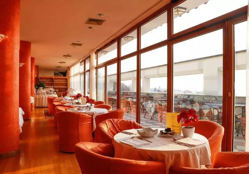 Fotos del hotel Greif Maria Theresia:  16