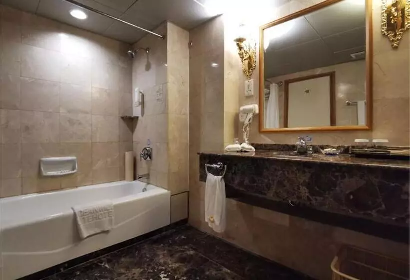 Fotos del hotel Qingdao Oceanwide Elite:  13