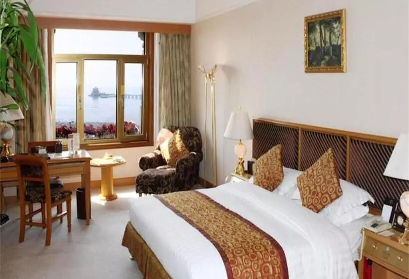 Fotos del hotel Qingdao Oceanwide Elite:  12