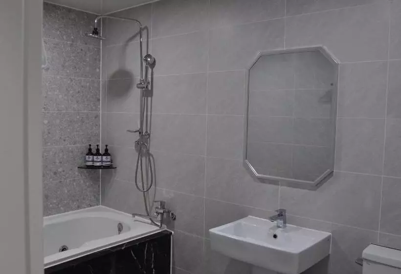 Fotos del hotel Venture:  2